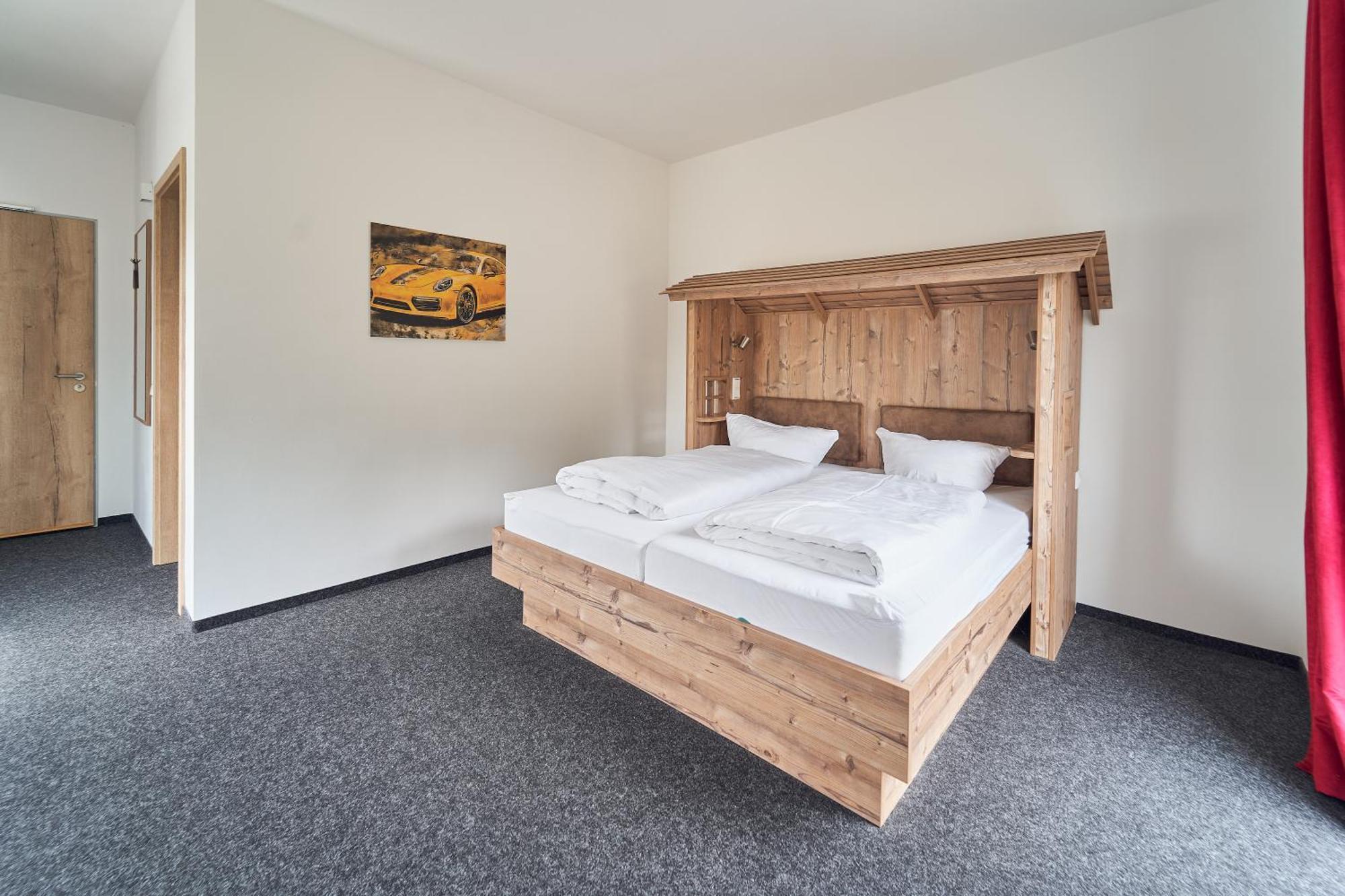 Hotel Am Interpark Grossmehring Екстер'єр фото