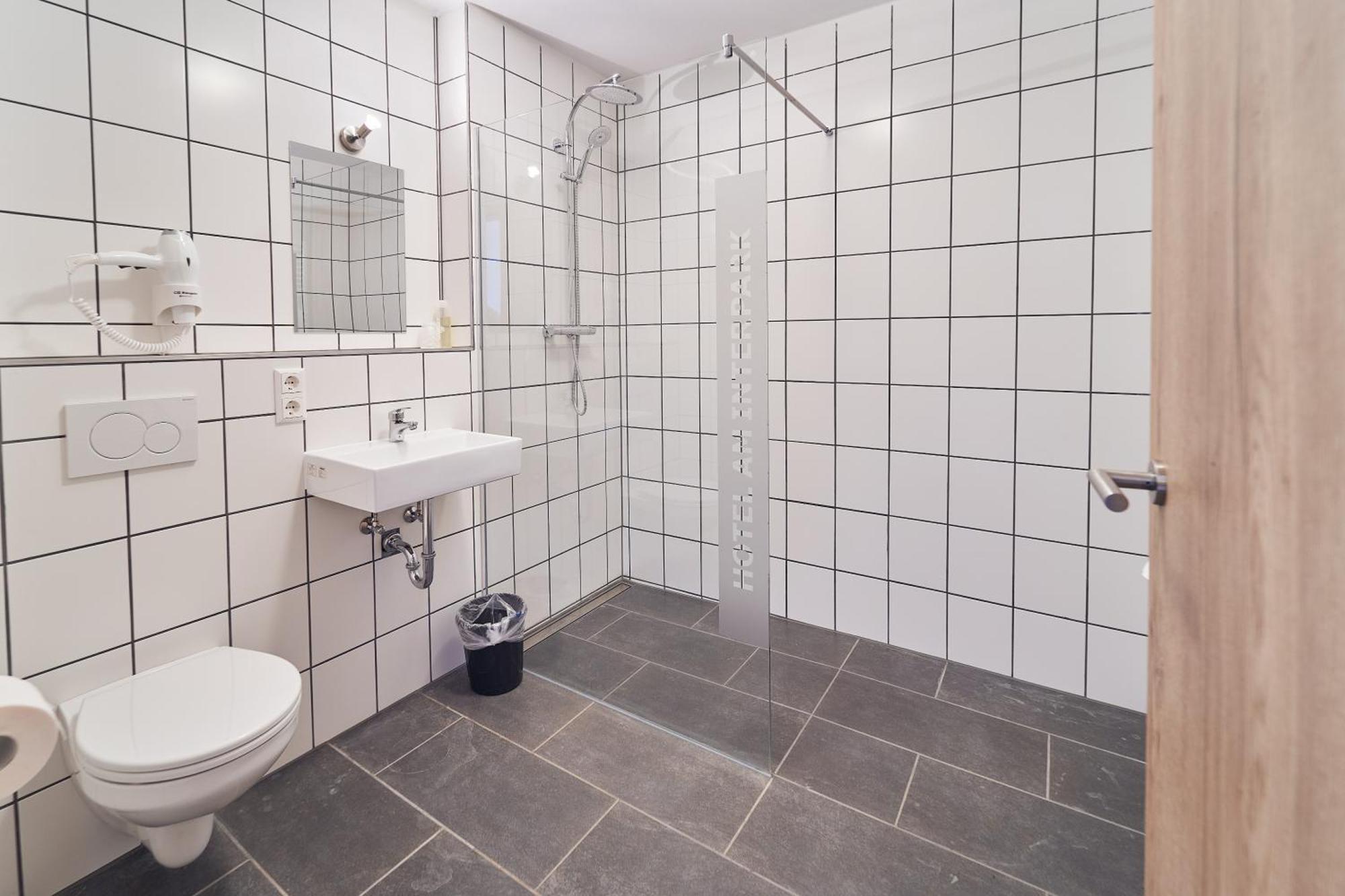 Hotel Am Interpark Grossmehring Екстер'єр фото